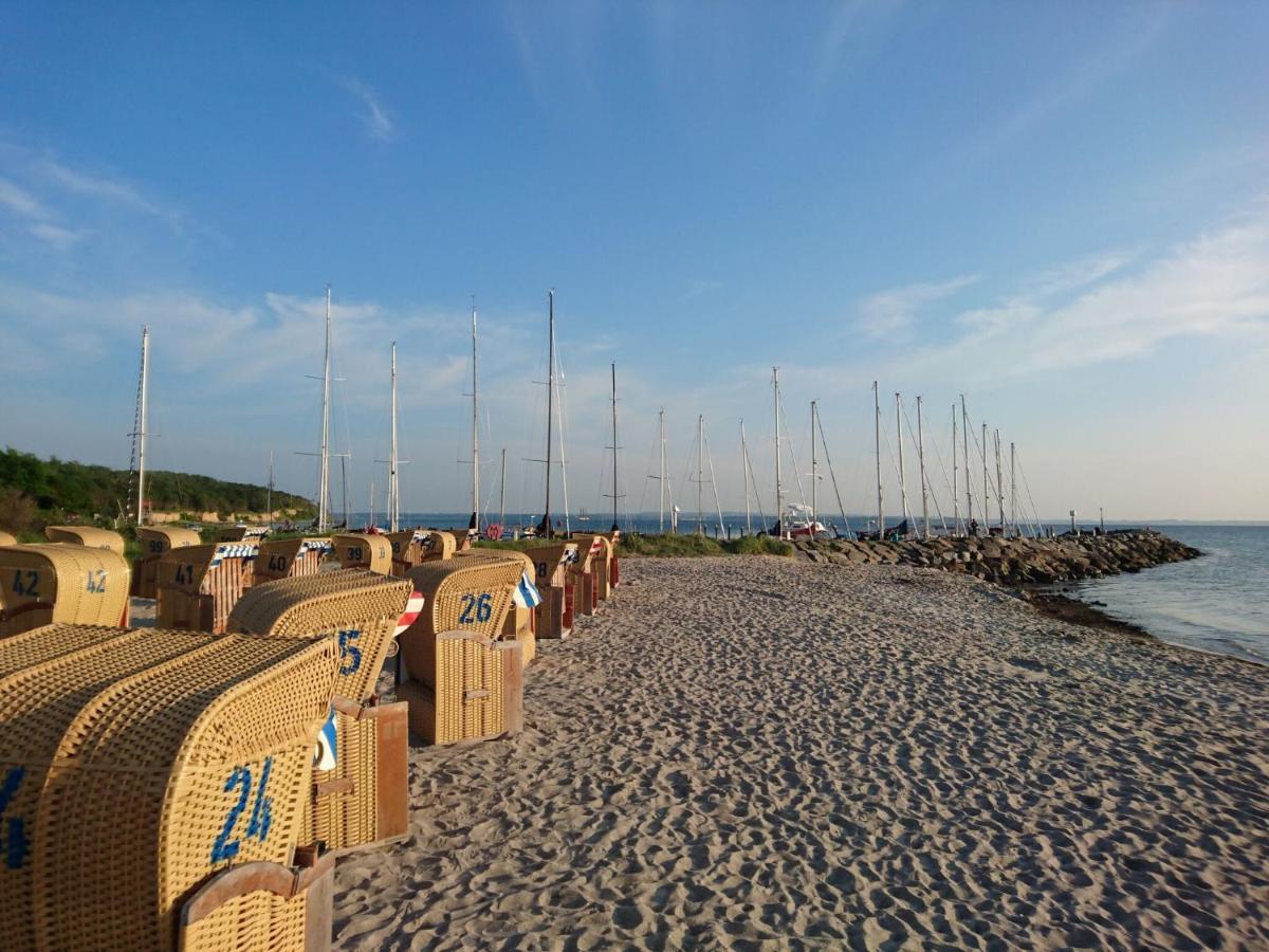 Holiday Home On The Island Of Poel With Sauna Extérieur photo